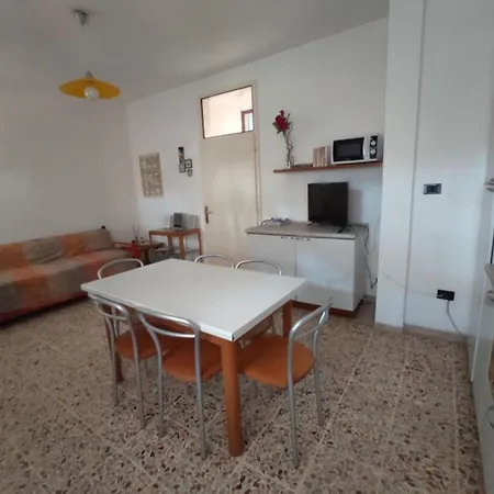 شقة Peaceful Retreat With Garden And Parking لينانو سابيادورو